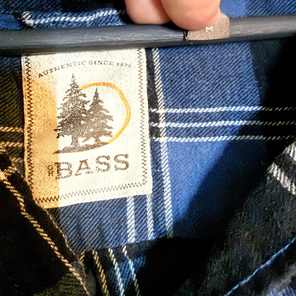 BASS. Button down. Size M - Picture 3 of 4